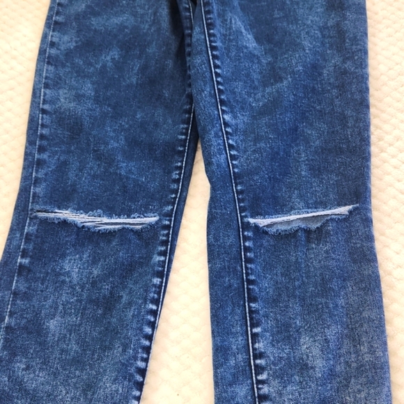 AERPOSTALE WOMENS JEGGINGS DISTRESSED ON KNEES SIZE 2 REGULAR STONE WASHED BLUE - Picture 9 of 16